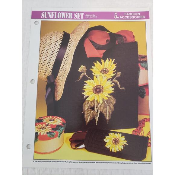 (J5) 1993 Annie's Attic Plastic Canvas Pattern Fashion Accessories Lot of 4 - Picture 2 of 7